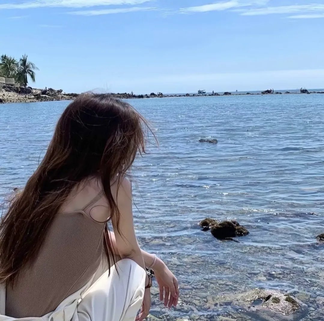时间不会停止 海报